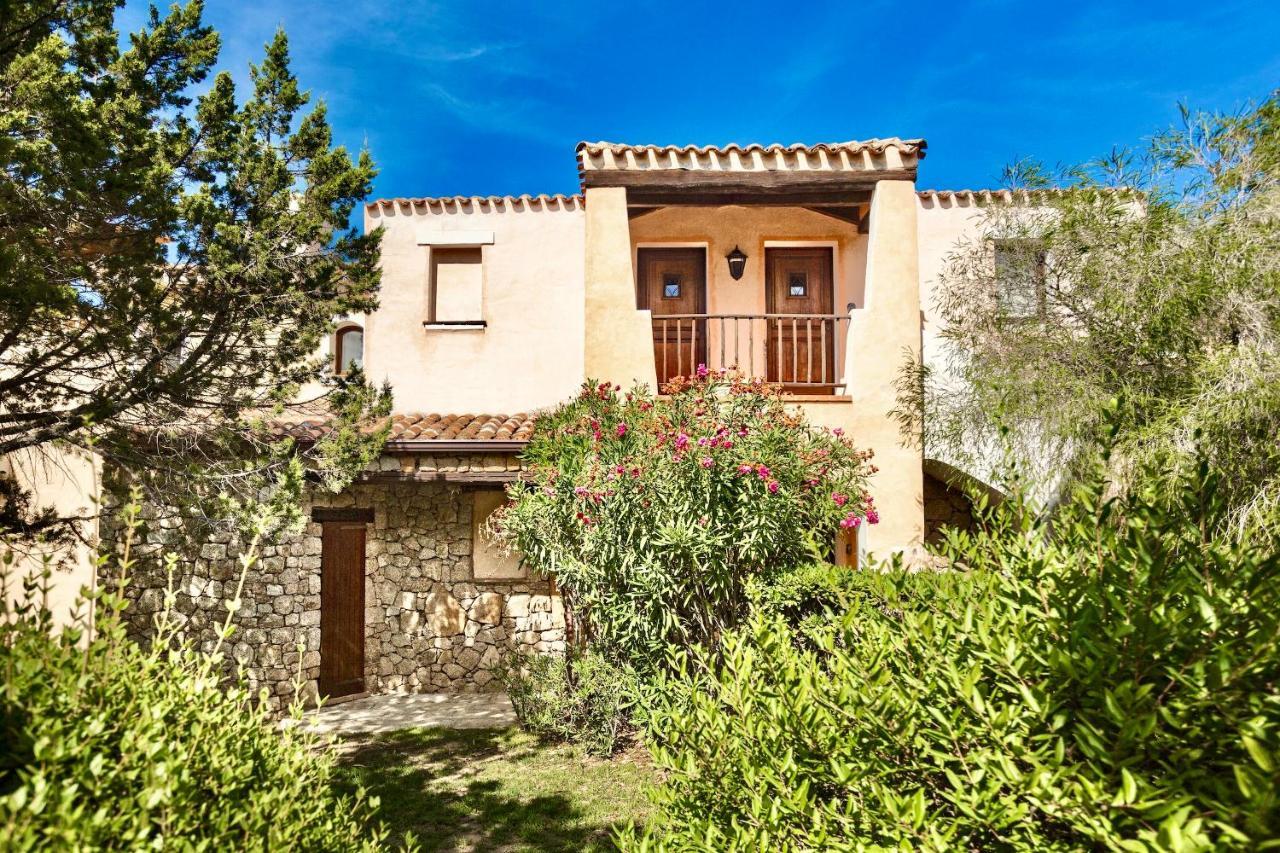 Residence Con Piscina A Liscia Di Vacca, 350 Mt Dal Mare, 3 Km Da Porto Cervo Ngoại thất bức ảnh